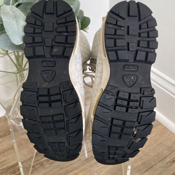 Nike Air Max GOA VI ACG White/Silver Leather Sneaker Boots 311910-101 Women Size - Picture 14 of 15